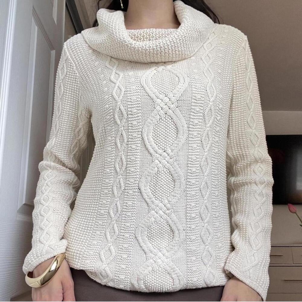 Jeanne Pierre Cable Knit Sweater – Size Medium